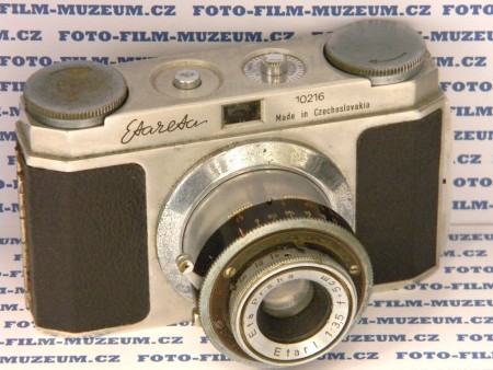 Výroba začala krátce po 2.sv. válce. Po znárodnění byla Eta začleněna pod n.p. Meopta. Název Etareta ale zůstal. Na foto je jedna z prvních Etaret. Nápis Made in Czechoslovakia je malým písmem. Bylo jich cca 1500ks. Další už byly velkými tiskacími písmeny