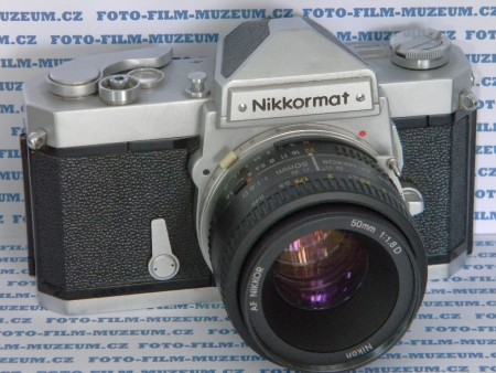 Nikkormat FS. V Japonsku Nikkomat. Jednodušší a levnější verze k fotoaparátům Nikon. FS se vyráběl se od r. 1965 do r. 1967. Kovová mechanická lamelová závěrka s vertikálním chodem a časy 1s-1/1000s + B. X sync. 1/125s. Měření TTL Cds. Bajonet Nikon F.