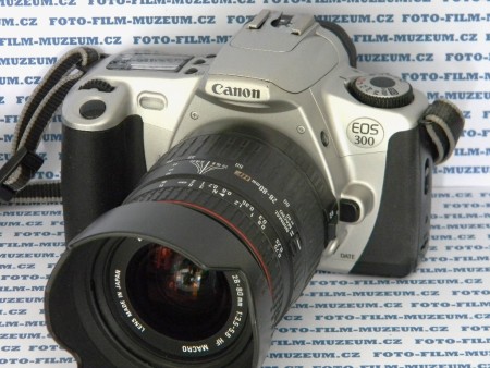 Jeden z nejprodávanějších AF Canonů. V USA Rebel 2000. V Japonsku Kiss III. Výroba 1999-2002. Elektronická závěrka s časy 30s. - 1/2000s. X-sync. 1/90s. 35 zónové měření expozice. Režimy P,A,S,M. 